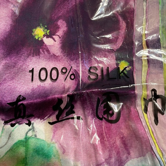 Scarf 100% silk - Picture 4 of 4